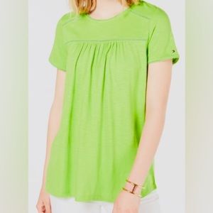 Tommy Hilfiger tee women’s M